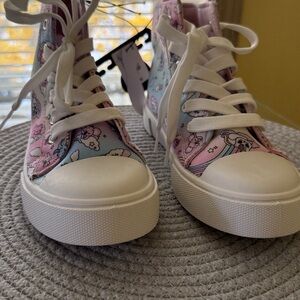 Ardene Pastel Cartoon High-Top Sneakers